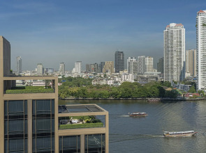 Отель Four Seasons Bangkok at Chao Phraya River