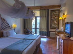 Victoria Falls Rainbow Hotel