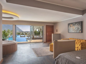 Orka Cove Hotel Penthouse & Suites - Adults Only