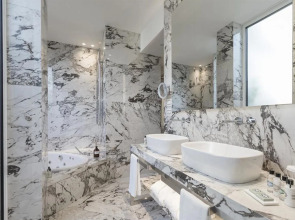 Magna Pars- L'Hotel à Parfum Small Luxury Hotels of the World