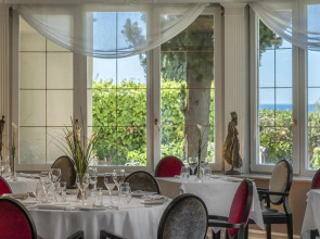 Hotel Chateau De La Tour