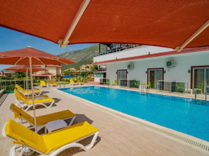 Sunshine Holiday Resort