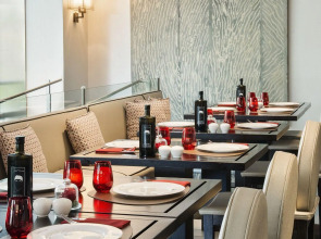 NH Collection Barcelona Constanza