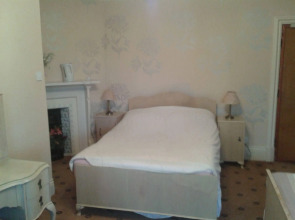 Oakfield Lodge Guest House Stockport