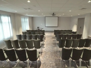 Maldron Hotel Newlands Cross