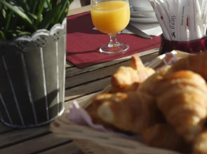 Adonis Carcassonne Résidence la Barbacane