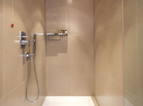 Les Fleurs Luxury House