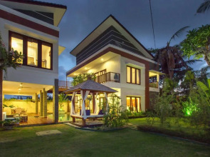 Club Corner Residence by Nagisa Bali