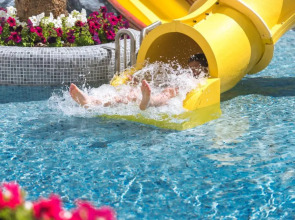 Hotel Serhs Oasis Park