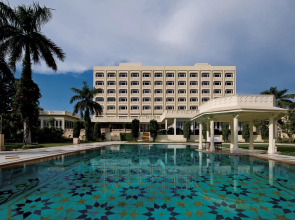 Tajview,Agra-IHCL SeleQtions