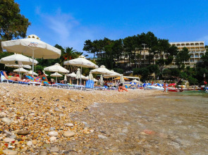 Akrotiri Beach Resort Hotel - Adults friendly