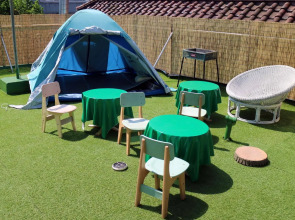 Crossroad Backpackers