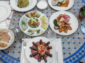 YMCA Three Arches Hotel