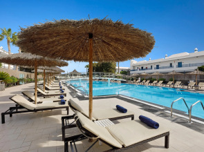 Отель THB Tropical Island Aparthotel