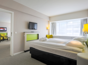 Отель Thon Brussels City Centre