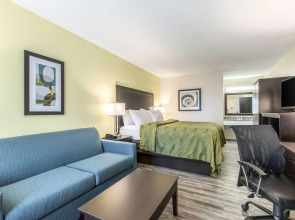 Quality Inn Palm Beach International Airport