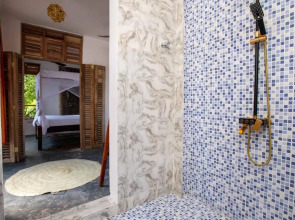 Asante Sana Beach Cottages