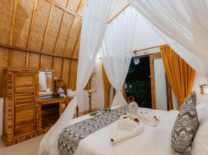 Penida Sunset Ocean View Bungalows