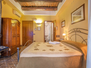 Alloggio dei Vassalli, In the Heart of the Historic Center