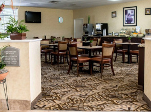 Quality Inn & Suites Tampa-Ybor City