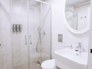 Princess Kinli Suites Hotel