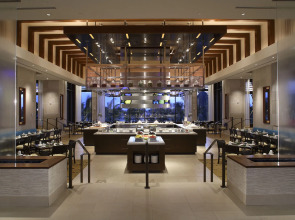 Harborside Resort & Vacation Rentals at Atlantis