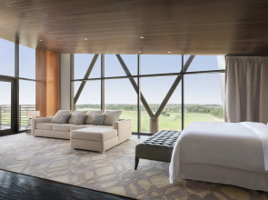 VOGO Abu Dhabi Golf Resort & Spa