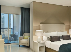 DAMAC Maison Cour Jardin