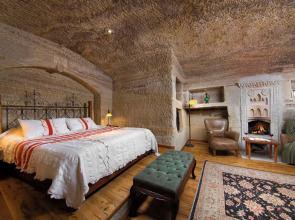 Terra Cave Hotel