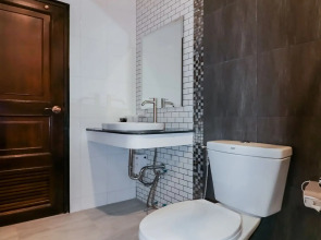 Baan Noppadol Hua Hin Loft Hotel