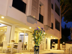 Letstay Hotel - Adults Only