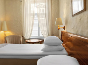 Savoy Boutique Hotel by TallinnHotels