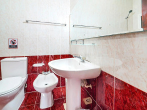 OYO 120 Concord International Hotel