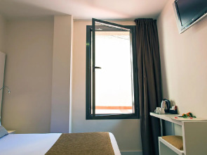 Bcn Urbany Hotels Del Comte