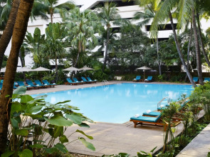 Anantara Siam Bangkok Hotel
