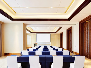 Sheraton Harbin Xiangfang Hotel