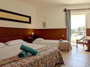 Apollonia Resort & Spa