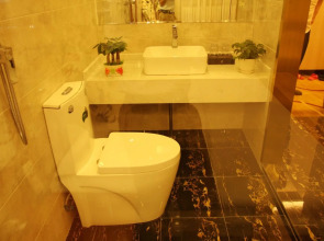 Beijing Sky House Business Hotel (formerly Beijing Century Hong Kong Hotel)