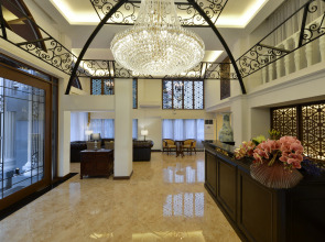 Siam Champs Elyseesi Unique Hotel