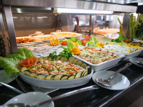 eó Suite Hotel Jardin Dorado