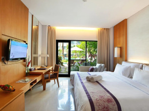 Отель Truntum Kuta