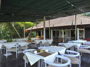 Puri Bunga Resort & Spa