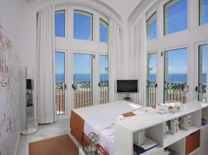 Курортный отель Las Arenas Balneario