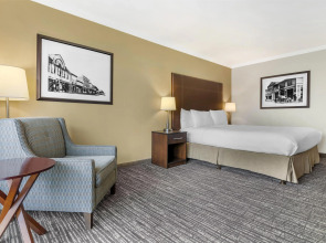 Best Western Plus Garden Court Inn