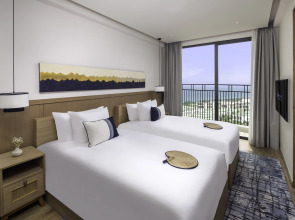 Wyndham Hoi An Royal Beachfront Resort & Villas