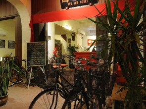 Red Inn Court - Hostel