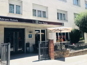 Отель Tres Torres Atiram