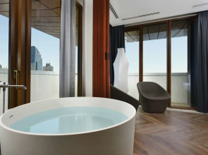 Milano Verticale | UNA Esperienze