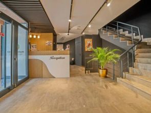 City Moonlight Apart Hotel