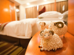 Bayshore Hotel Dalian